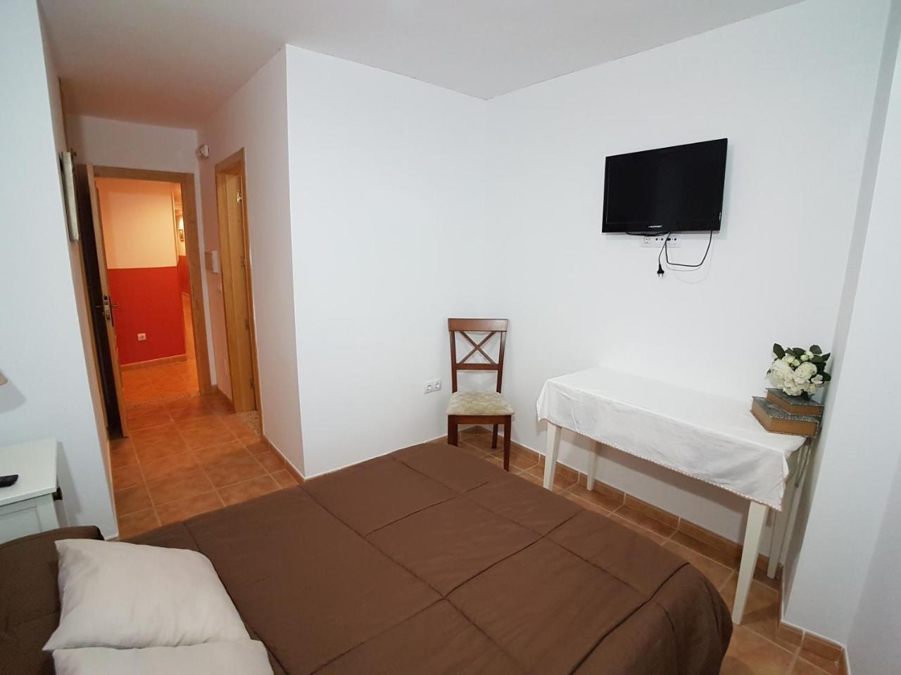 Hostal Meson La Era Riogordo Ngoại thất bức ảnh