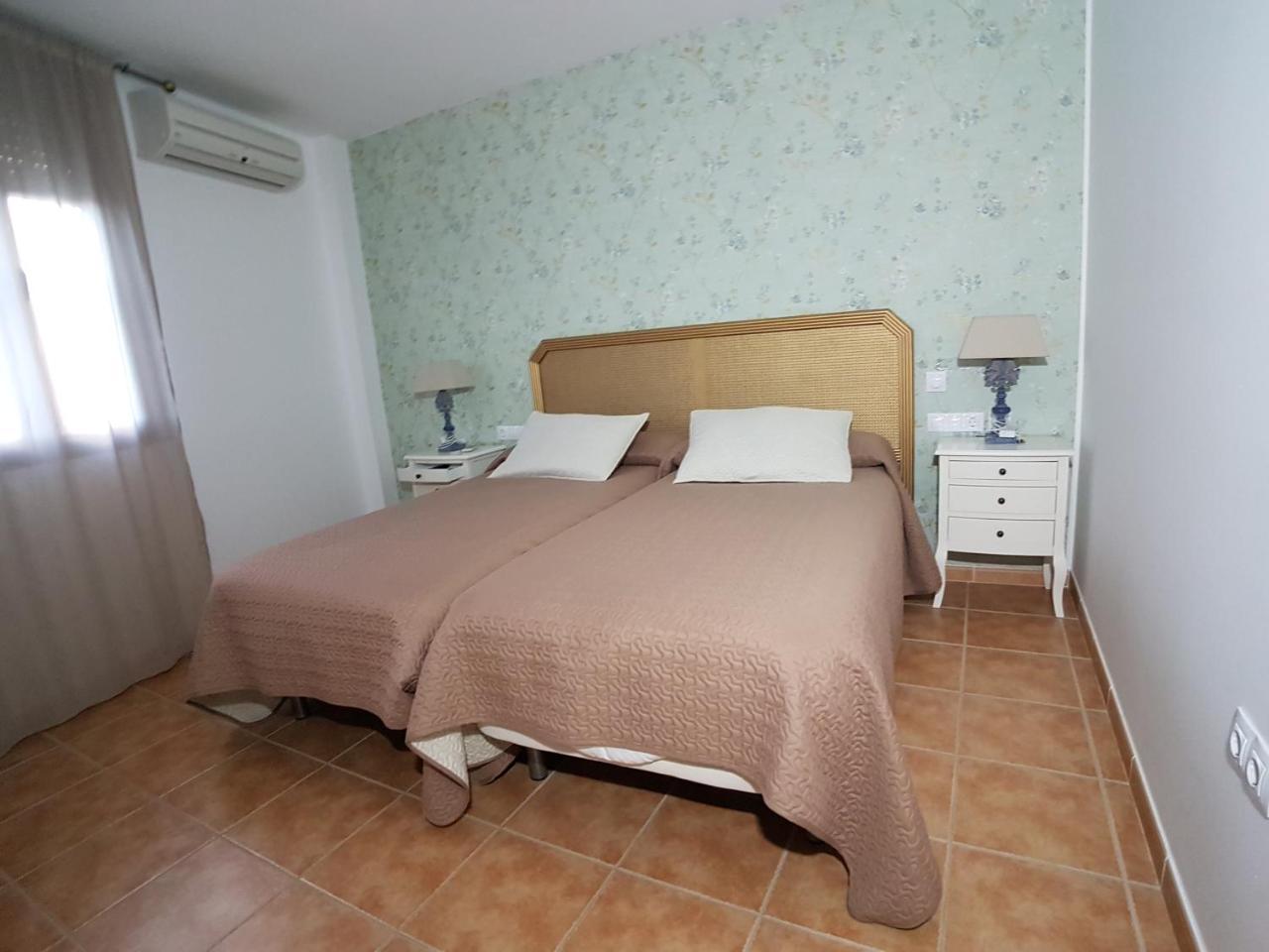 Hostal Meson La Era Riogordo Ngoại thất bức ảnh