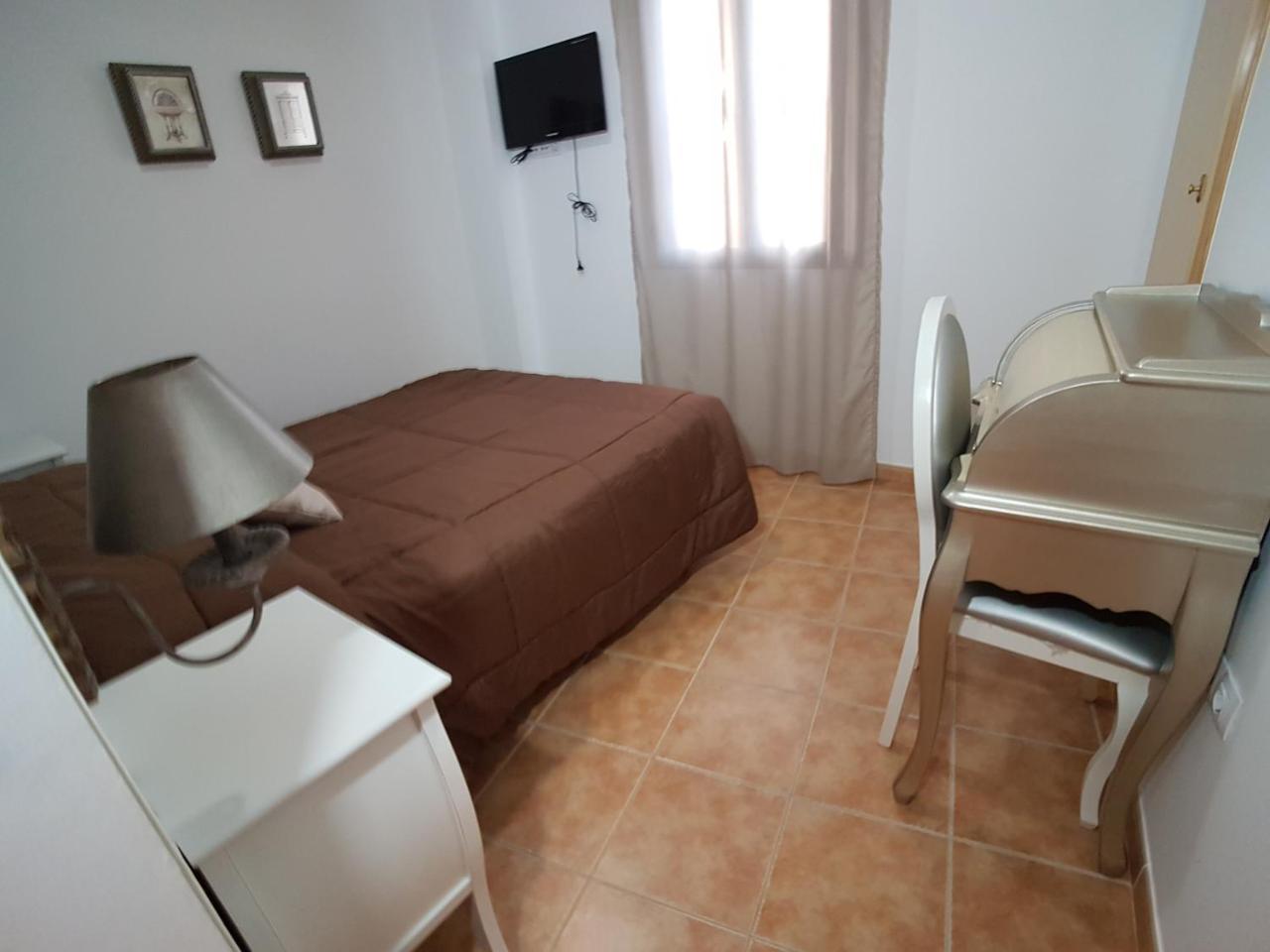 Hostal Meson La Era Riogordo Ngoại thất bức ảnh
