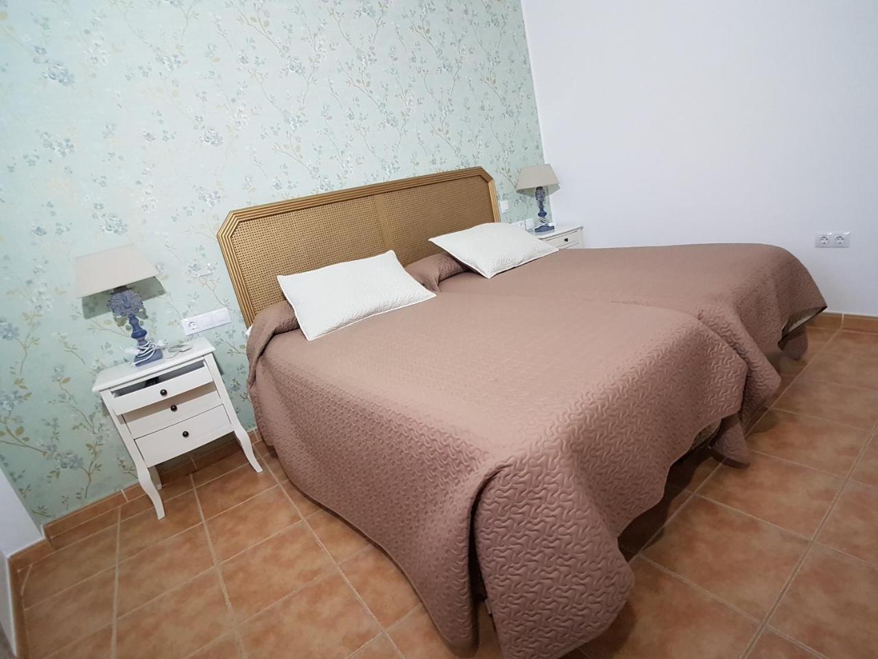 Hostal Meson La Era Riogordo Ngoại thất bức ảnh
