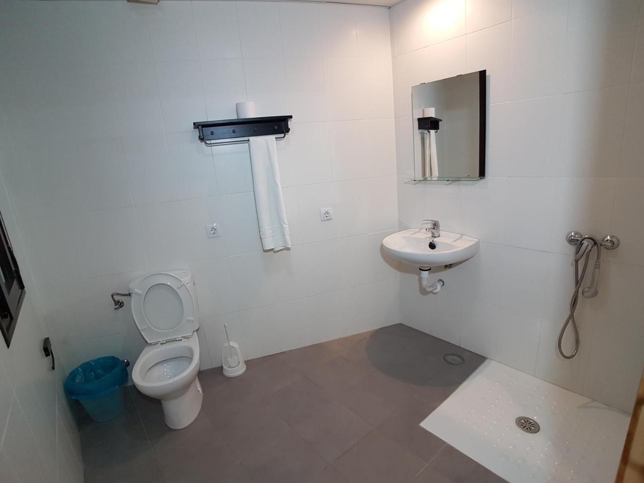Hostal Meson La Era Riogordo Ngoại thất bức ảnh