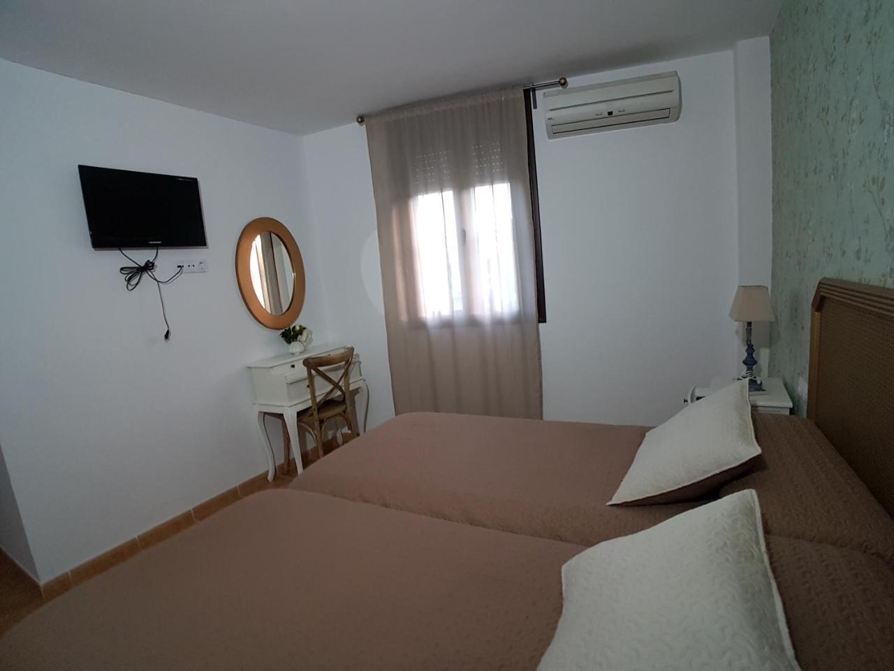 Hostal Meson La Era Riogordo Ngoại thất bức ảnh
